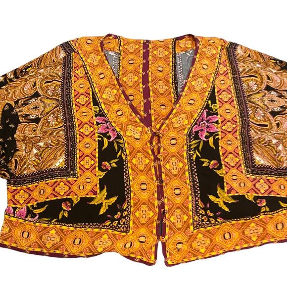 Free People Small Catch Me If You Can Kimono / Tunic in Dark Combo Long Sleeve - Picture 8 of 9